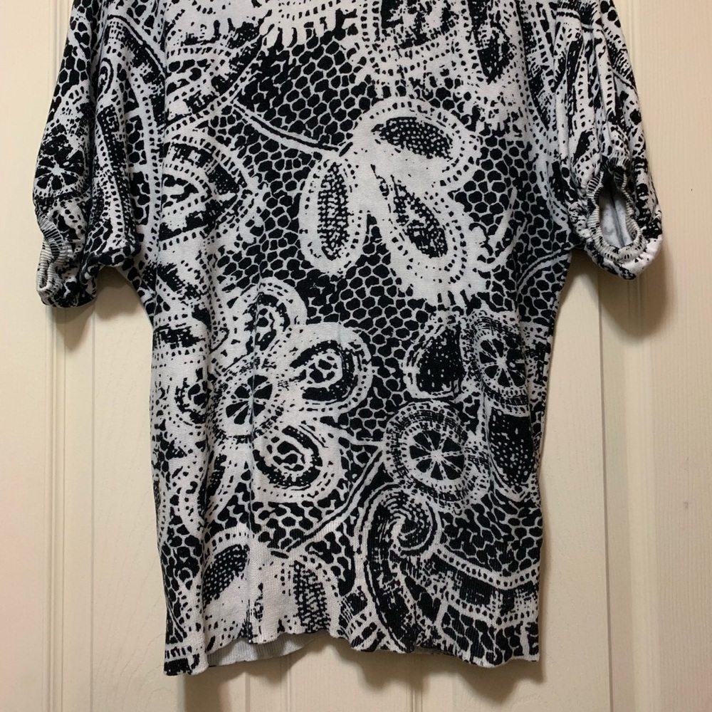 Cardigan - Picture 3 of 3